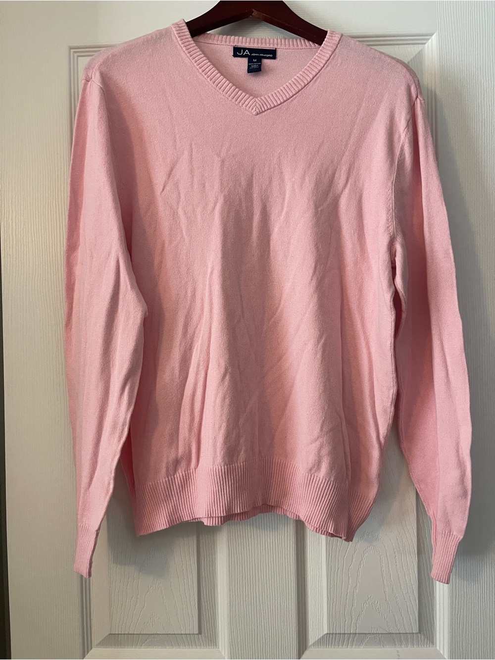 John Ashford Men’s Light Pink V-Neck Sweater